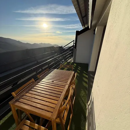 Apartment Calle Del Torcal, Card